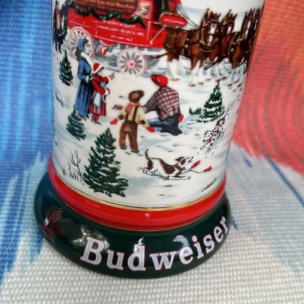 Vintage 1991 Budweiser Beer Stein “The Seasons Best” Clydesdale